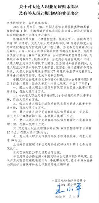 小Q奶萌可爱的形象继预告片后再次融化大众内心，成为导盲犬后与主人相依相守的温情故事更是动人催泪